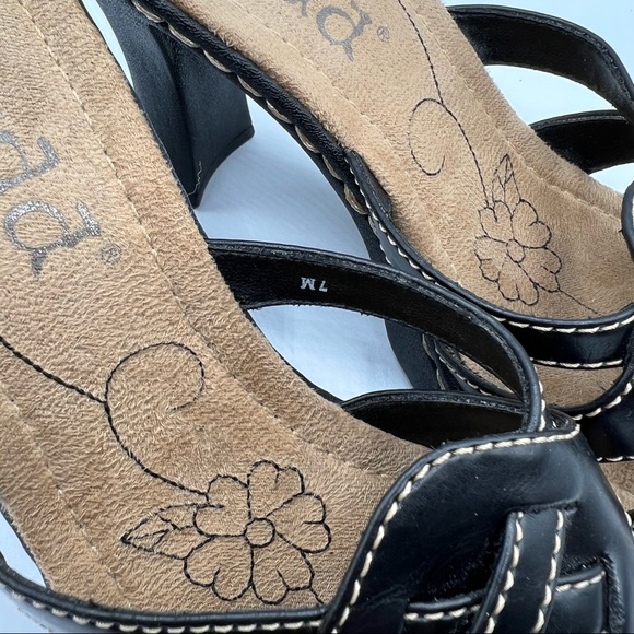 Mudd Y2K Block Heel Chunky Sandals - Picture 9 of 9